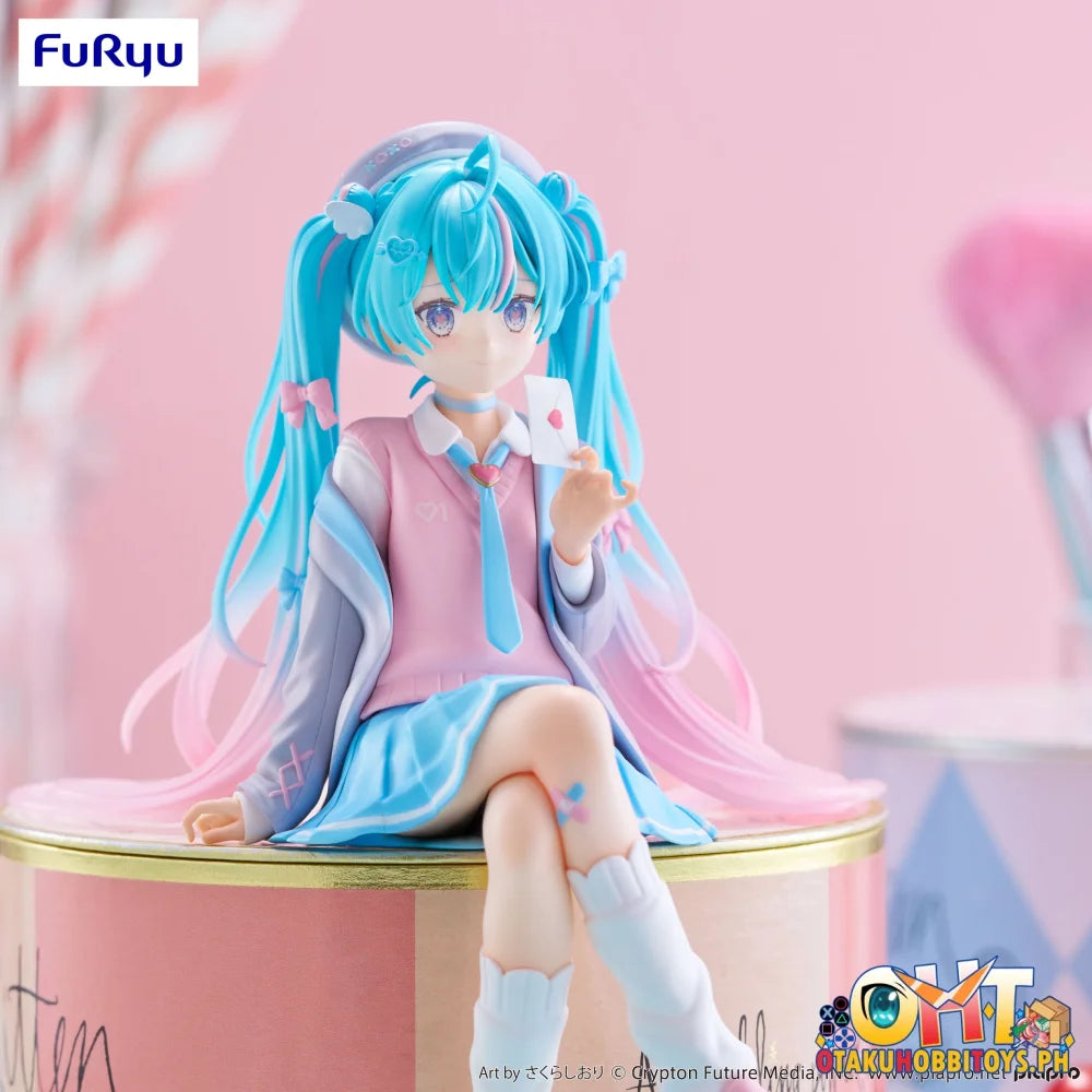 Furyu Vocaloid Noodle Stopper Hatsune Miku Love Blazer Ver. Prize Figure