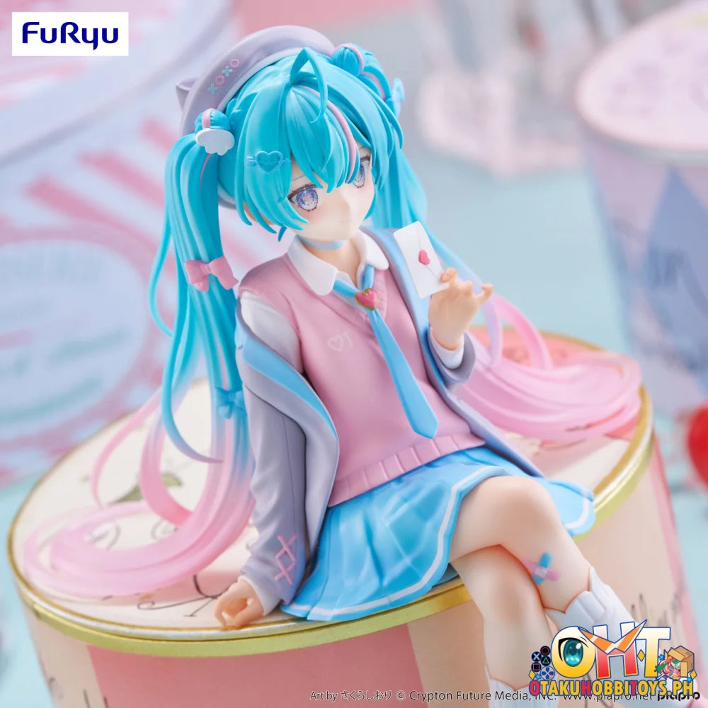 Furyu Vocaloid Noodle Stopper Hatsune Miku Love Blazer Ver. Prize Figure