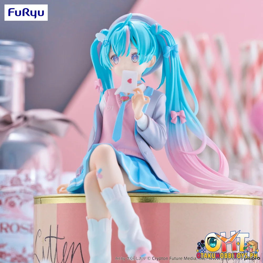 Furyu Vocaloid Noodle Stopper Hatsune Miku Love Blazer Ver. Prize Figure