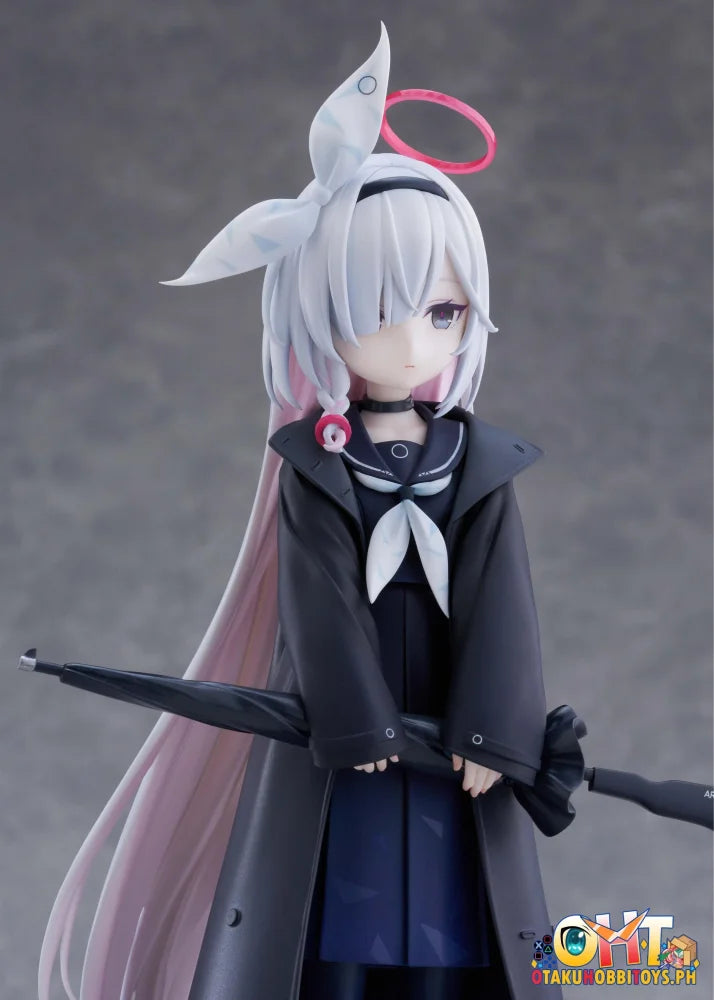 GOLDENHEAD + 1/7 Blue Archive Plana Scale Figure