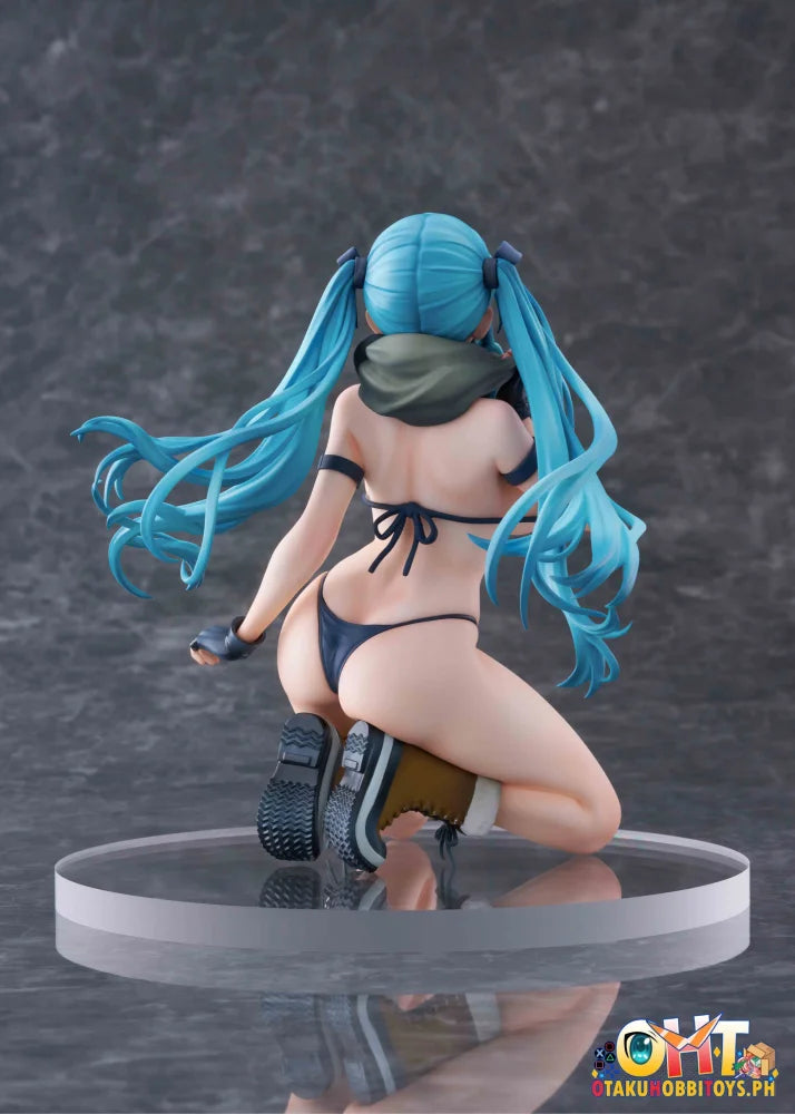 Goldenhead + 1/7 Freestyle Original Illustration Warehouse Aoko - Amiami Limited Edition Scale