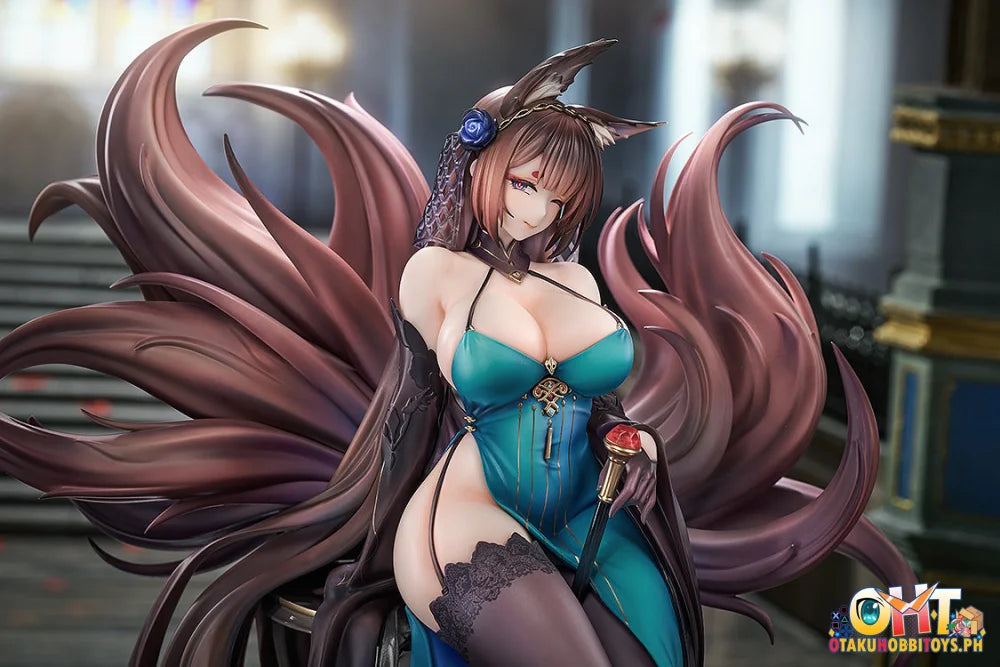 Good Smile Arts Shanghai 1/7 Azur Lane Amagi: Throne of Fallen Petals Ver. Scale Figure