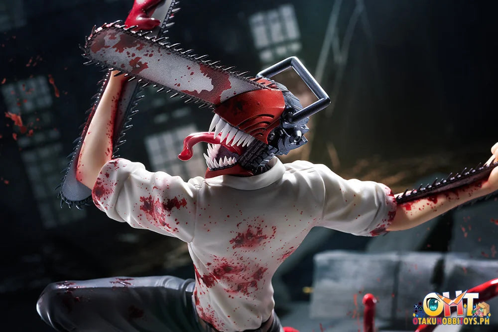Good Smile Company 1/7 Chainsaw Man Scale Figure