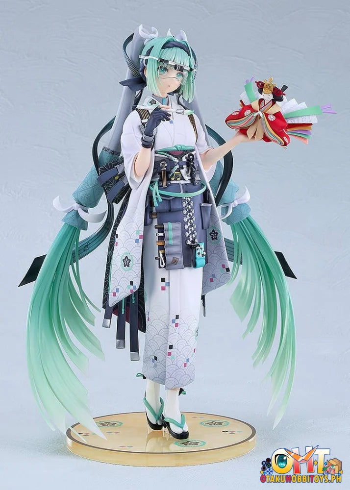 Good Smile Company 1/7 Character Vocal Series 01: Hatsune Miku Hatsune Miku: Smile x Future Ver. - Scale Figure