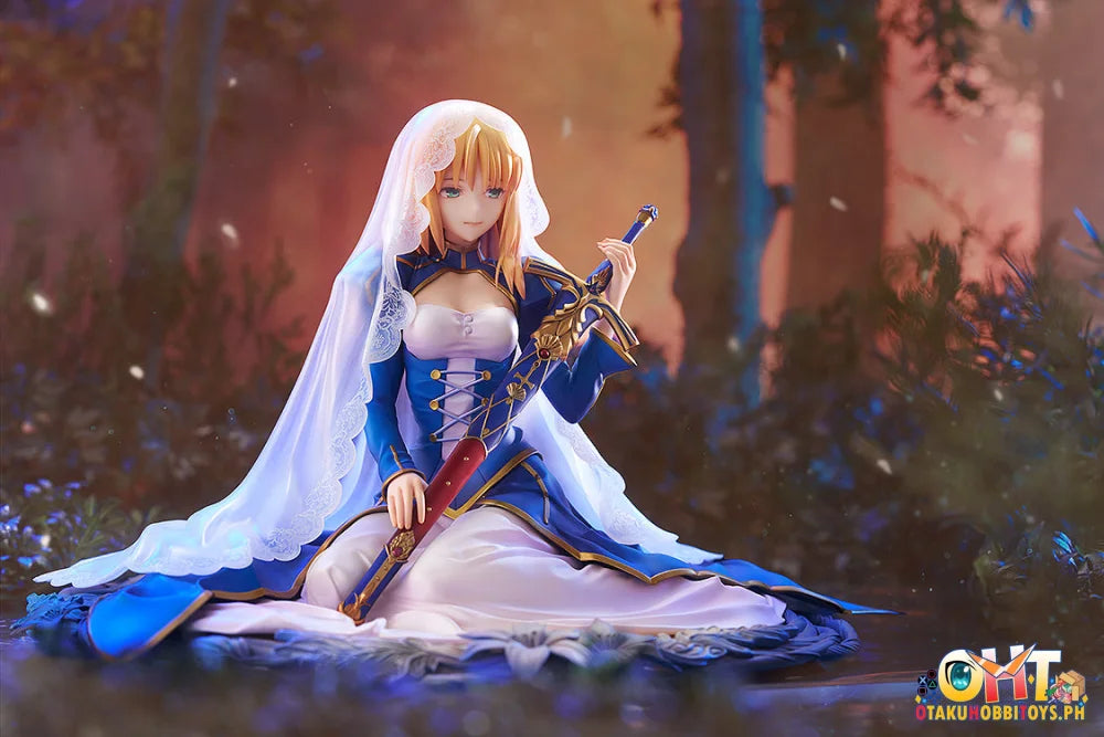 Good Smile Company 1/7 Fate/stay night Saber -Garden of Avalon- Scale Figure