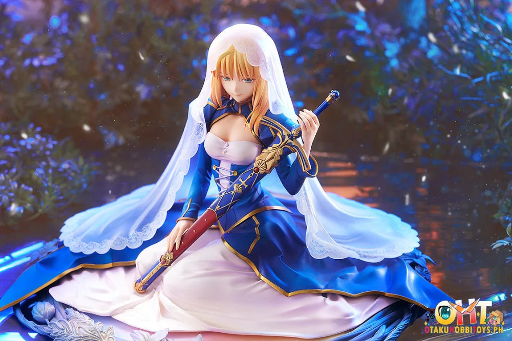 Good Smile Company 1/7 Fate/stay night Saber -Garden of Avalon- Scale Figure