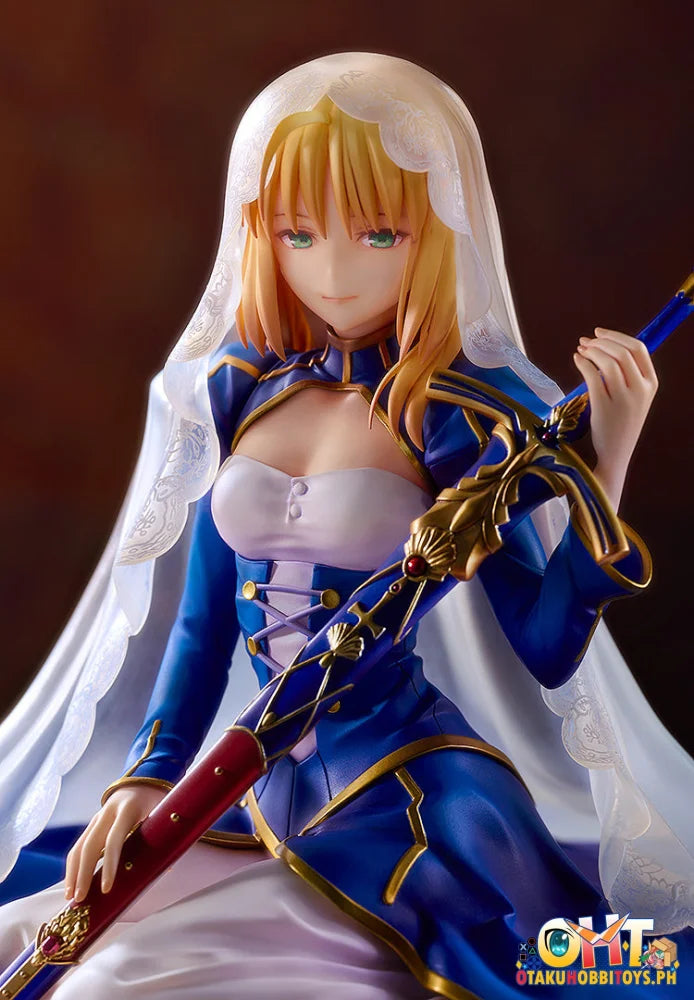 Good Smile Company 1/7 Fate/stay night Saber -Garden of Avalon- Scale Figure