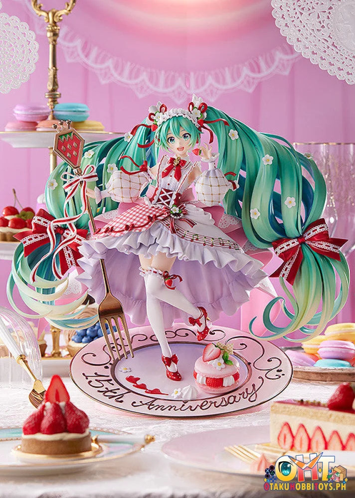 Good Smile Company 1/7 Hatsune Miku 15th Anniversary Ver. Scale Figure