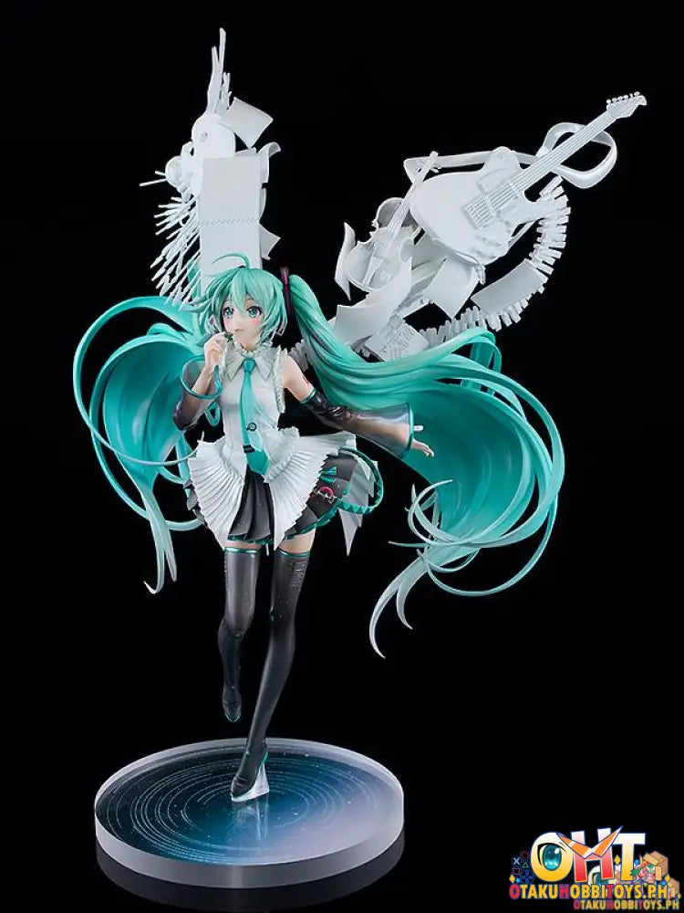 Good Smile Company Character Vocal Series 01: Hatsune Miku 1/7 Miku: Happy 16Th Birthday Ver.