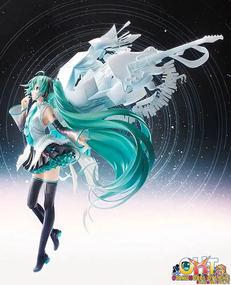 Good Smile Company Character Vocal Series 01: Hatsune Miku 1/7 Miku: Happy 16Th Birthday Ver.