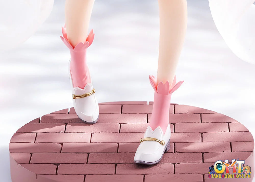 Good Smile Company Character Vocal Series 01: Hatsune Miku [SMILE VALUE 2025] POP UP PARADE Sakura Miku: Hanami Outfit