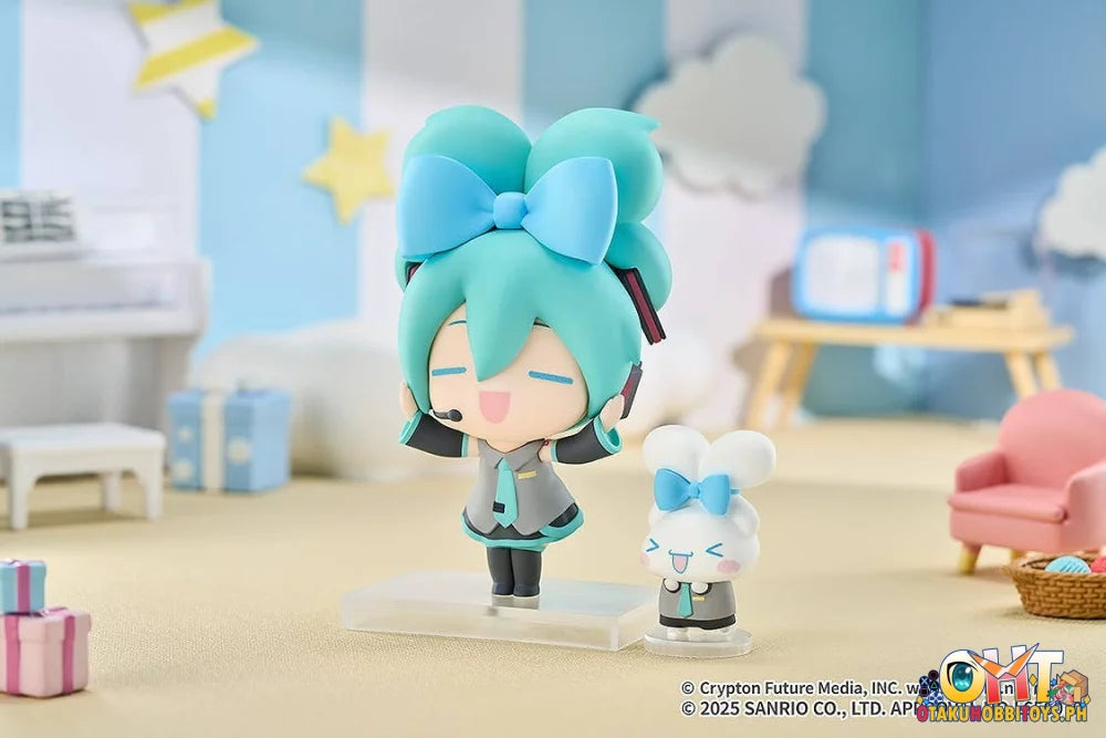 Good Smile Company Hatsune Miku x Cinnamoroll Chibi Figure