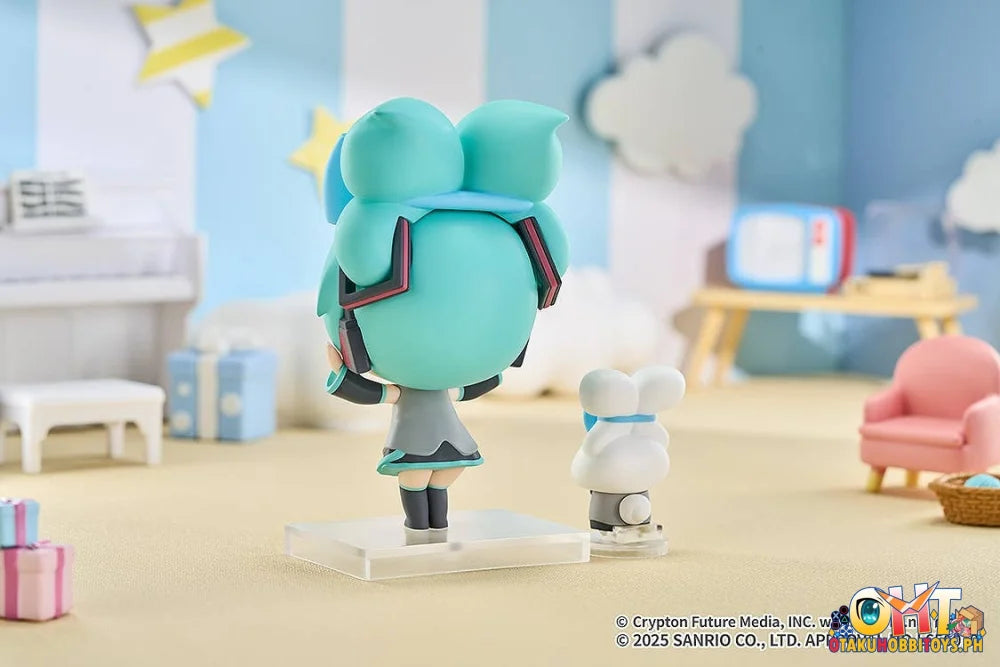 Good Smile Company Hatsune Miku x Cinnamoroll Chibi Figure