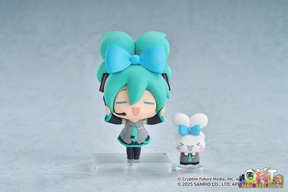Good Smile Company Hatsune Miku x Cinnamoroll Chibi Figure