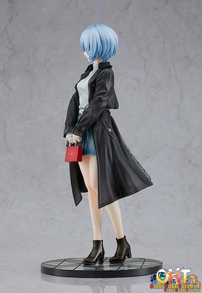 Good Smile Company Rebuild Of Evangelion 1/7 Rei Ayanami ~Red Rouge~ On Hand