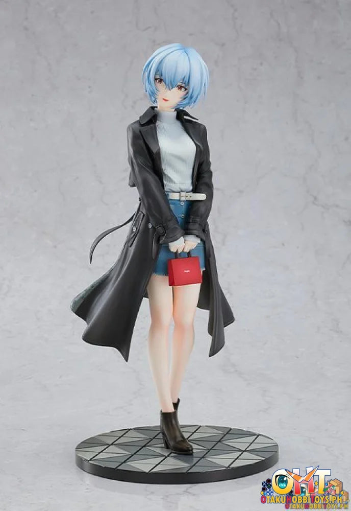 Good Smile Company Rebuild Of Evangelion 1/7 Rei Ayanami ~Red Rouge~ On Hand