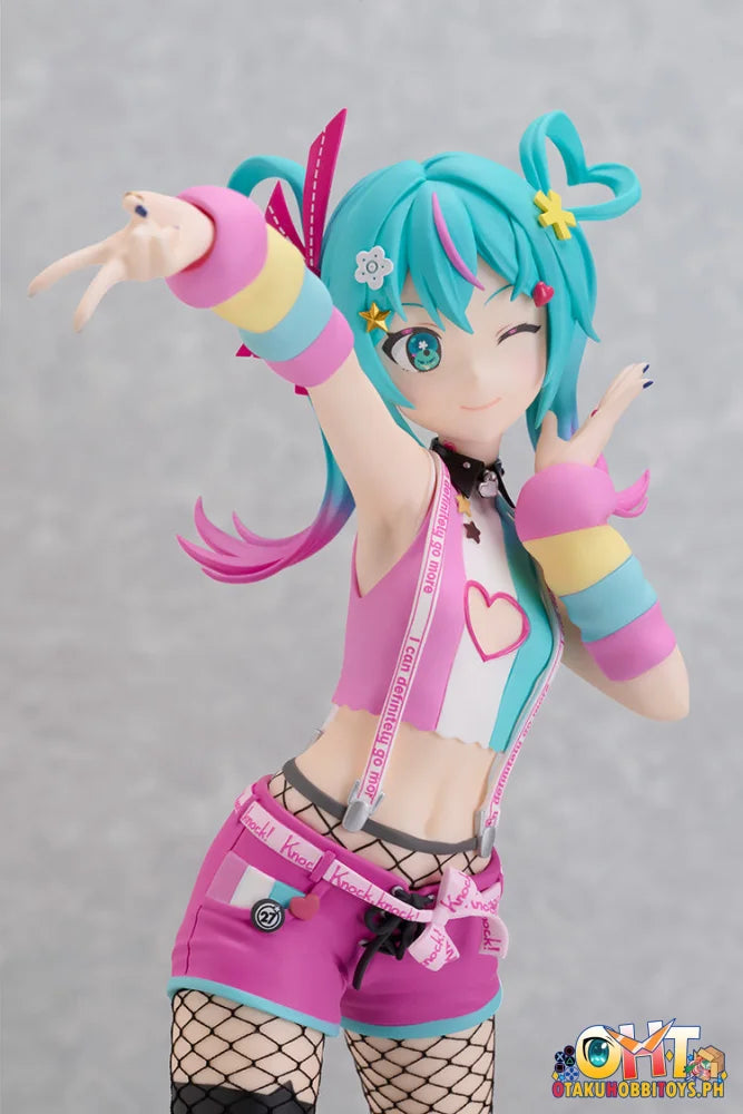 Good Smile Company VOCALOID / Character Vocal Series POP UP PARADE Hatsune Miku: DecoMiku (Lightness) L Size - Scale