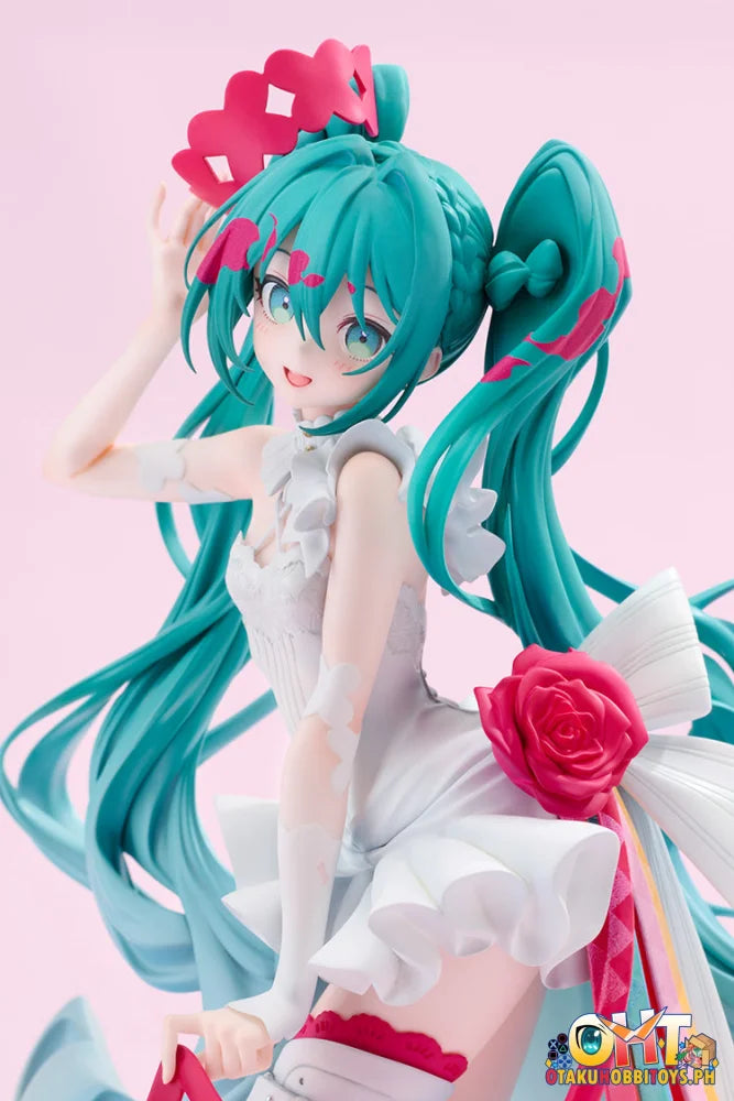 GOODSMILE RACING 1/7 Hatsune Miku GT Project G.S. Collection Racing Miku: 15th ’Rhapsody’ 2010-2025 - Scale Figure