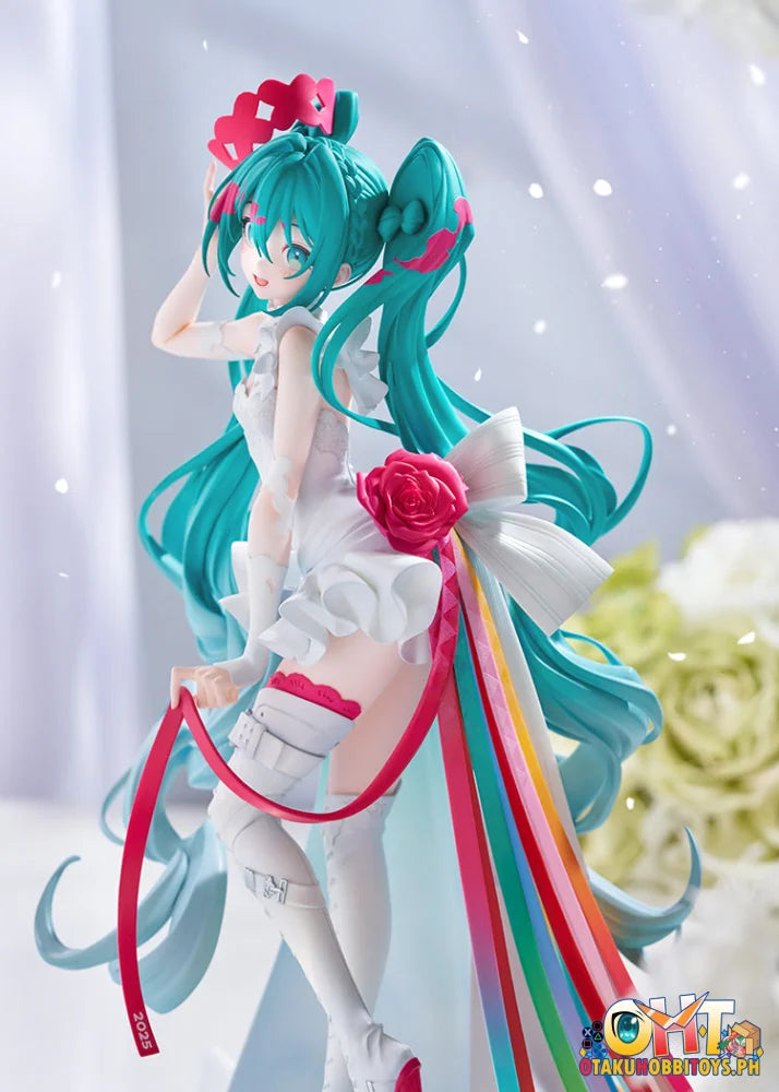 GOODSMILE RACING 1/7 Hatsune Miku GT Project G.S. Collection Racing Miku: 15th ’Rhapsody’ 2010-2025 - Scale Figure