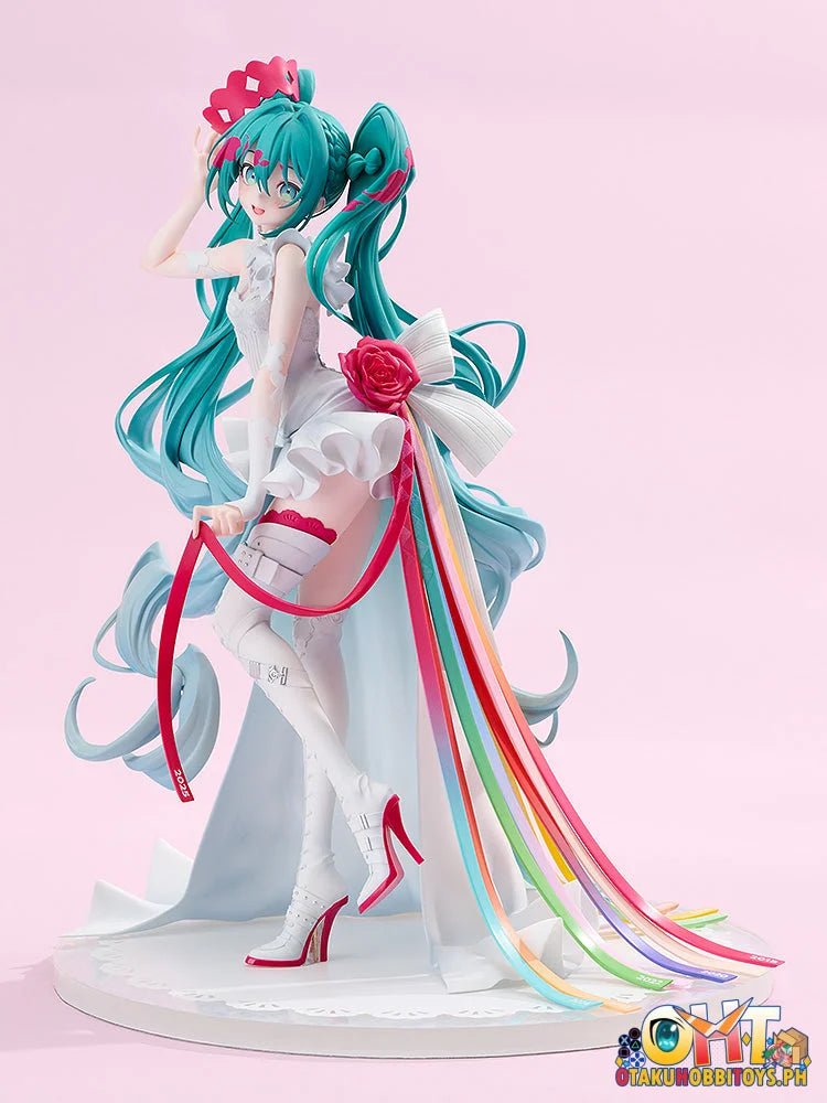 GOODSMILE RACING 1/7 Hatsune Miku GT Project G.S. Collection Racing Miku: 15th ’Rhapsody’ 2010-2025 - Scale Figure
