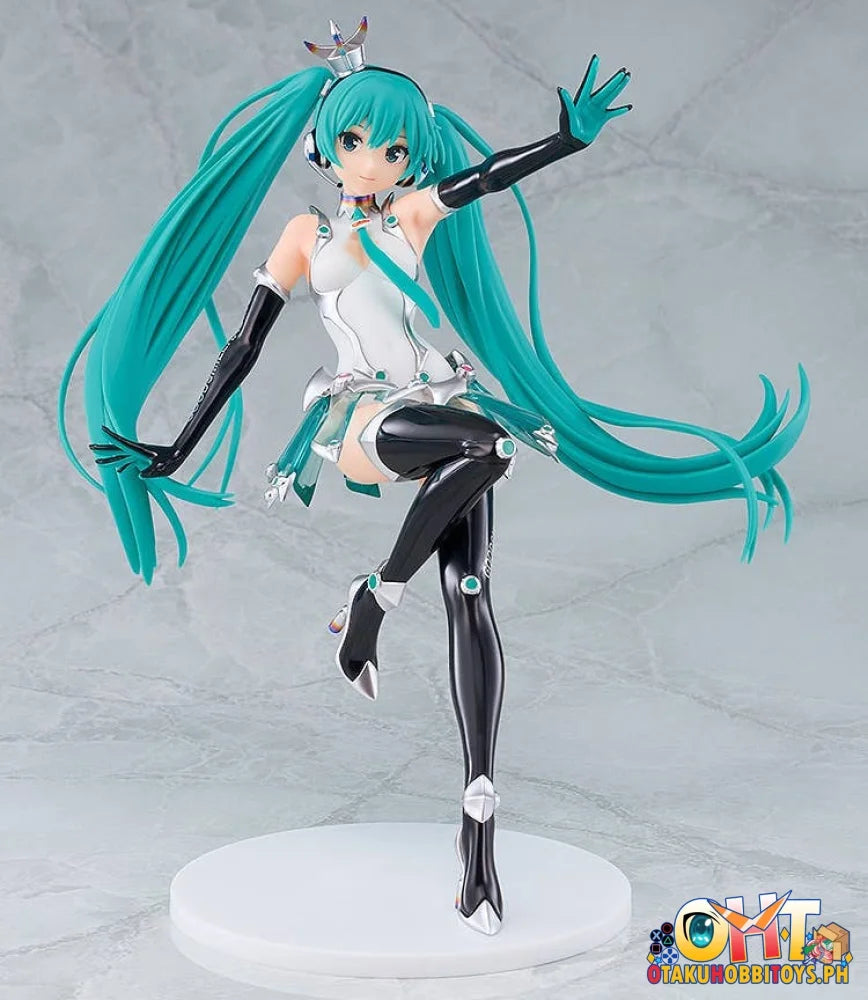 GOODSMILE RACING 1/8 Hatsune Miku GT Project Reincarnation Racing Miku: 2013 Ver. Scale Figure