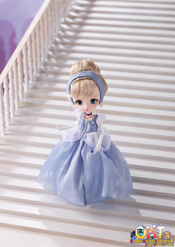 Harmonia Bloom Cinderella