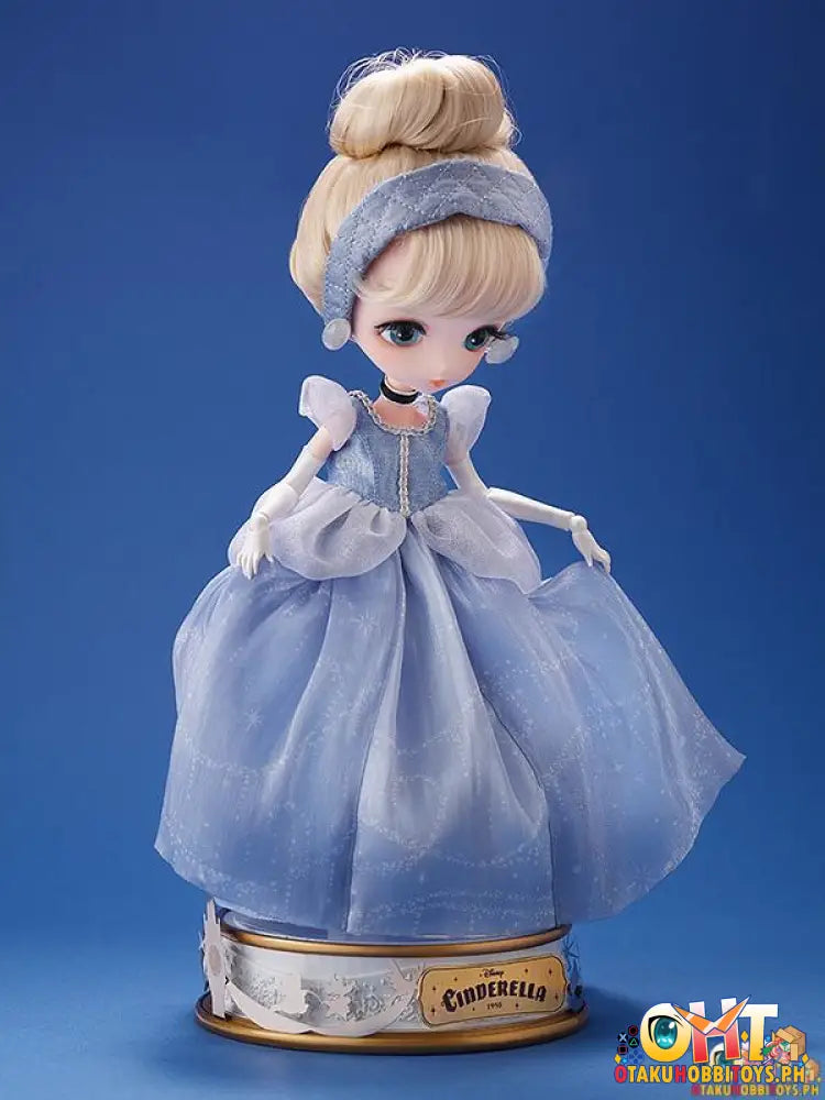 Harmonia Bloom Cinderella