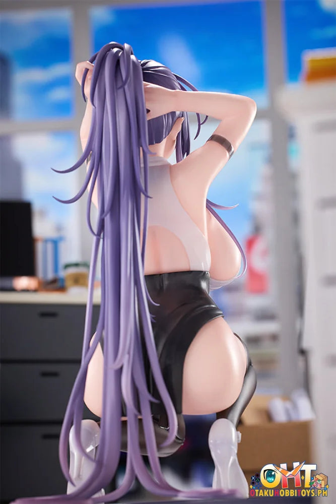 Hot Venus 1/6 Office Yuna-Chan Scale Figure