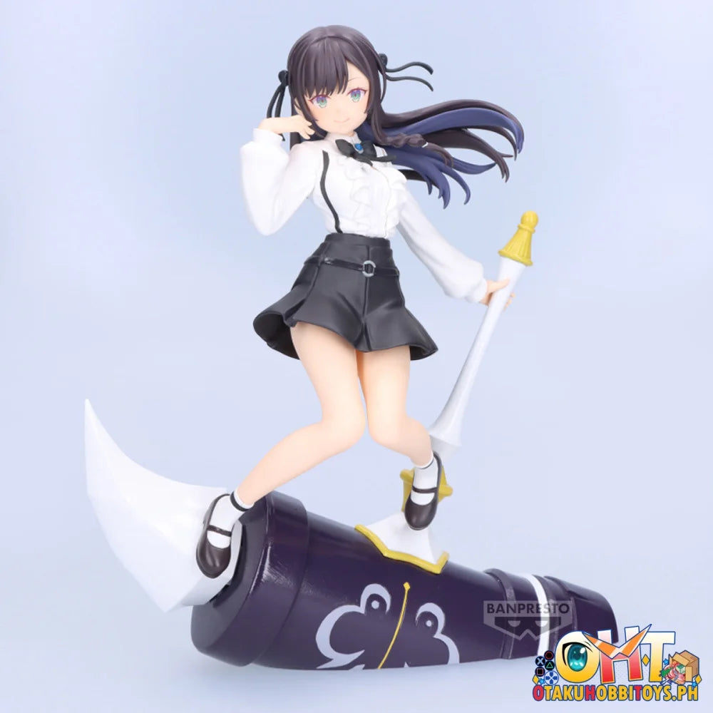 I May Be A Guild Receptionist But I’ll Solo Any Boss To Clock Out On Time Alina Clover Figure