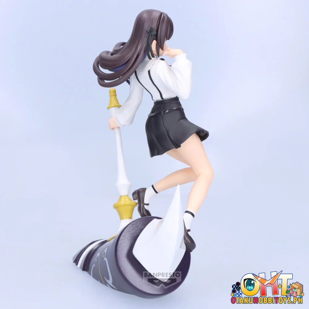 I May Be A Guild Receptionist But I’ll Solo Any Boss To Clock Out On Time Alina Clover Figure