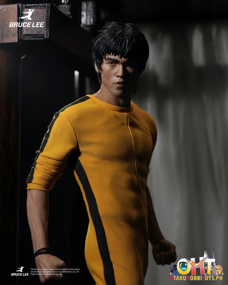 INART 1/6 Bruce Lee (Yellow Jumpsuit) - Scale Figure
