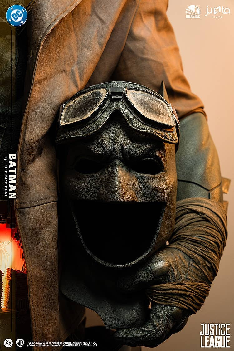 Infinity Studio Infinity Studio Zack Snyder’s Justice League Nightmare Batman 1/1 Scale Bust Model
