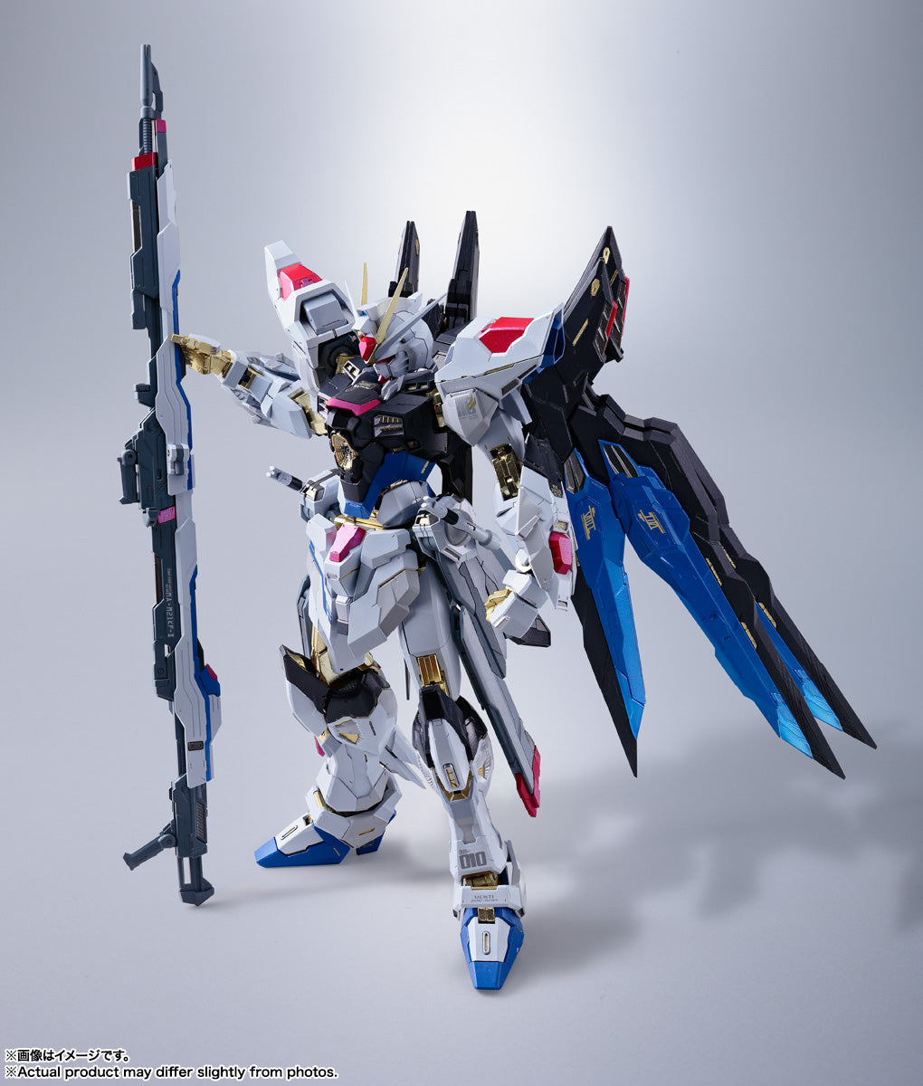 Bandai METAL BUILD STRIKE FREEDOM GUNDAM