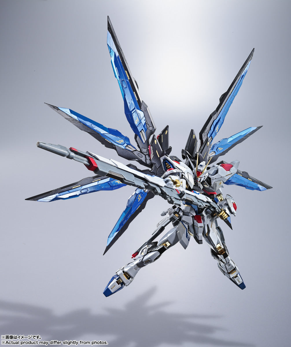 Bandai METAL BUILD STRIKE FREEDOM GUNDAM