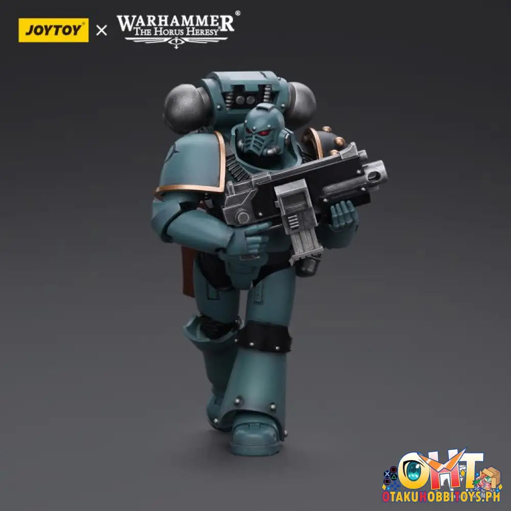 Joytoy Warhammer 40K 1/18 Sons Of Horus Mkiv Tactical Squad Legionary With Bolter Jt9602