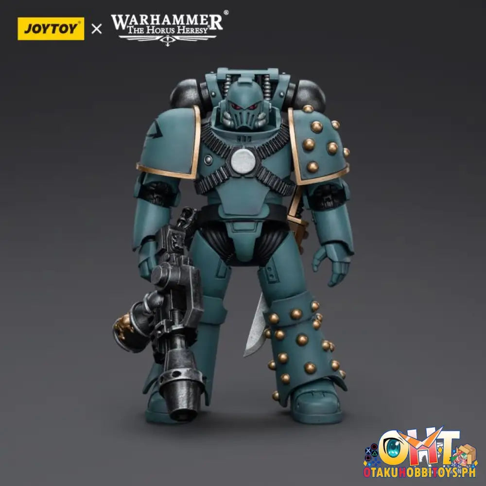 Joytoy Warhammer 40K 1/18 Sons Of Horus Mkiv Tactical Squad Legionary With Flamer Jt9596