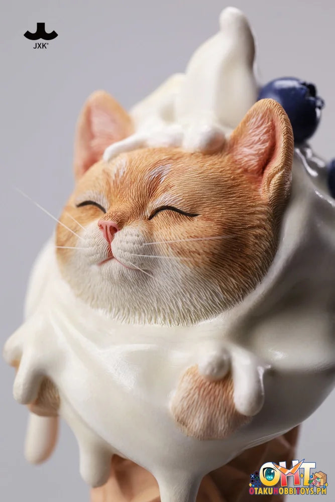 Jxk Kitty Cone Scale Figure