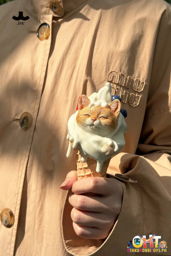 Jxk Kitty Cone Scale Figure