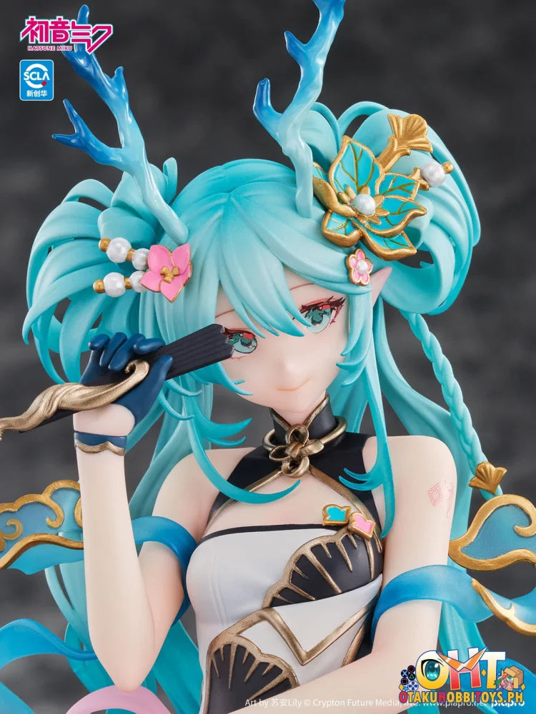 Kaiyodo 1/7 VOCALOID Hatsune Miku Azure Dragon Ver. - Scale Figure