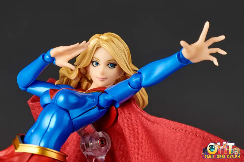 Kaiyodo Dc Comics Amazing Yamaguchi Supergirl