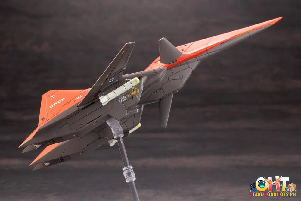 Kotobukiya Ace Combat 1/144 ADF-01 (Rerelease) - Plastic Model