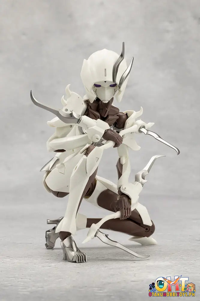Kotobukiya Megalomaria Unlimited Universe Seeker Plastic Model Kit