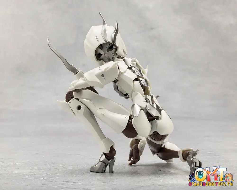 Kotobukiya Megalomaria Unlimited Universe Seeker Plastic Model Kit