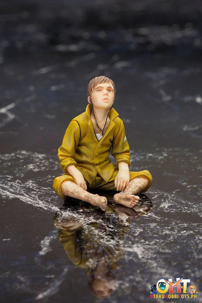 Kotobukiya METAL GEAR SOLID GROUND ZEROES Set Plastic Model