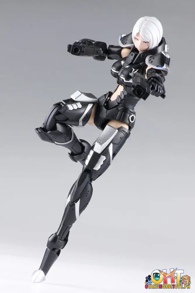 Kotobukiya Titanomachia 1/12 Strato Hound Plastic Model Kit