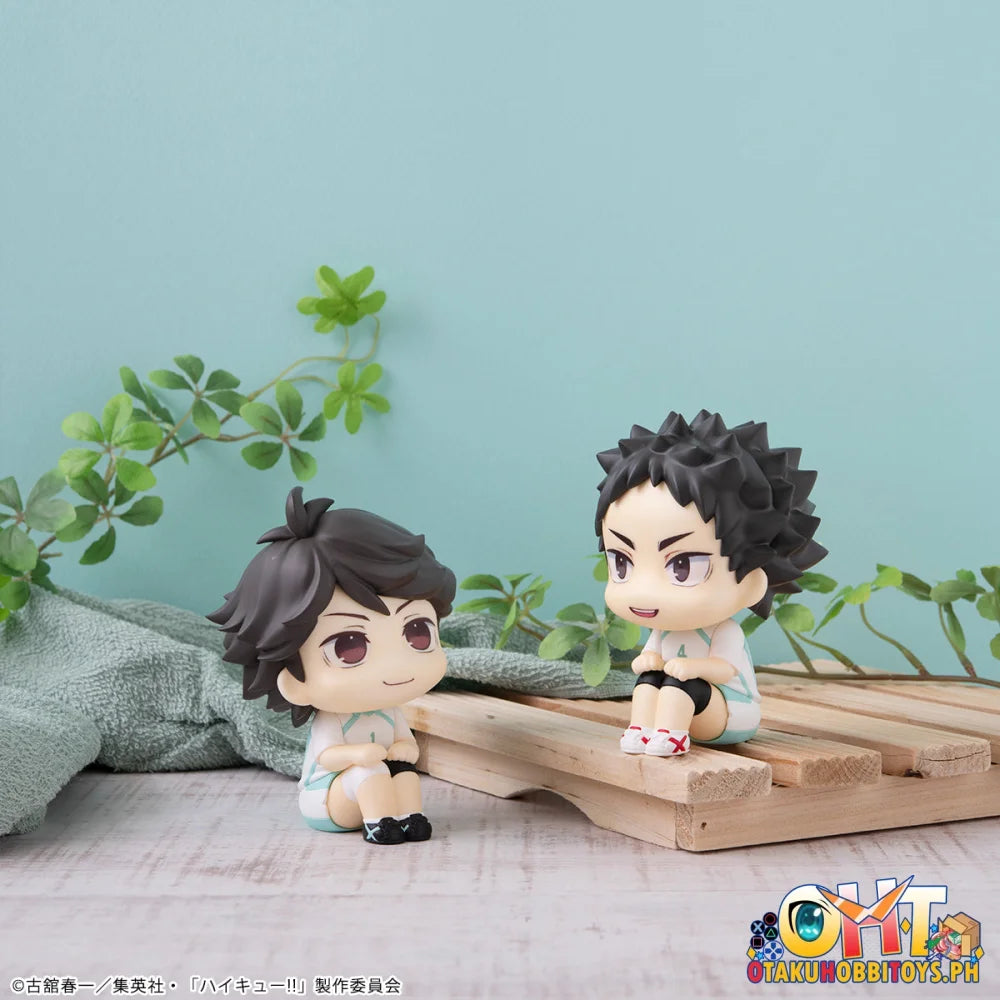 Lookup Haikyu!! Toru Oikawa Hajime Iwaizumi Uniform Ver. Set [With Gift] Chibi Figure