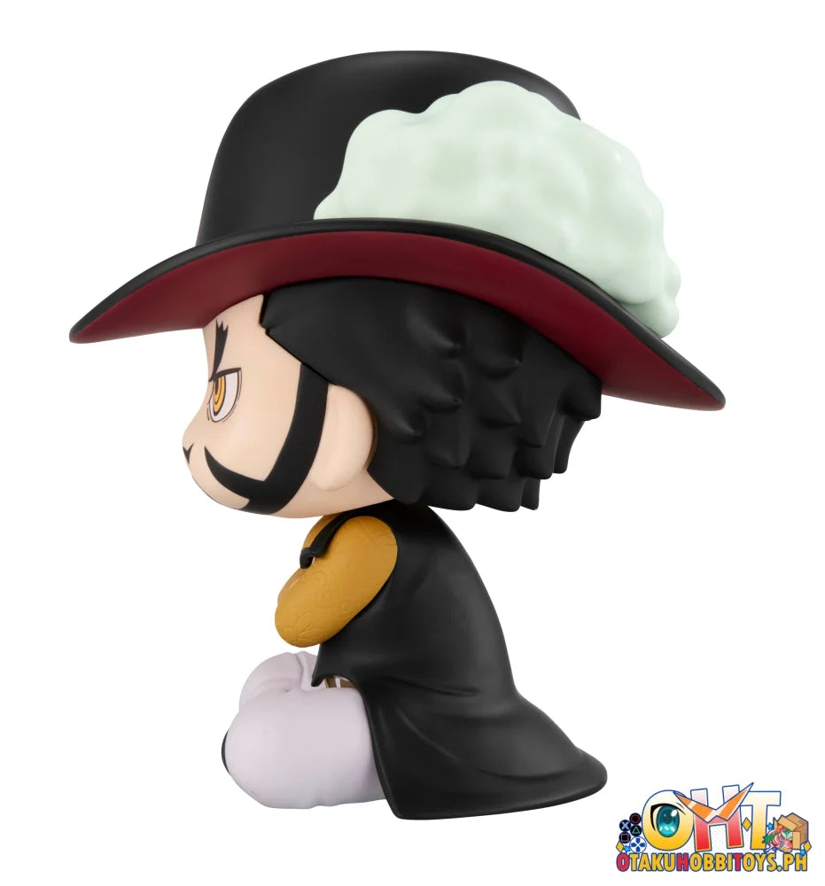 Lookup One Piece Dracule Mihawk & Crocodile Set With Gift Chibi Figure