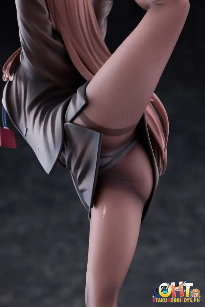 Magi Arts 1/6 Ol-Chan Who Doesn’t Want To Go Work Pink Ver. Scale Figure