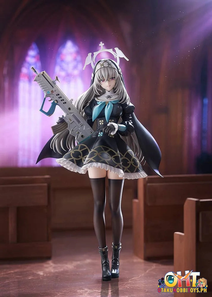 Max Factory 1/7 Blue Archive Sakurako Scale Figure