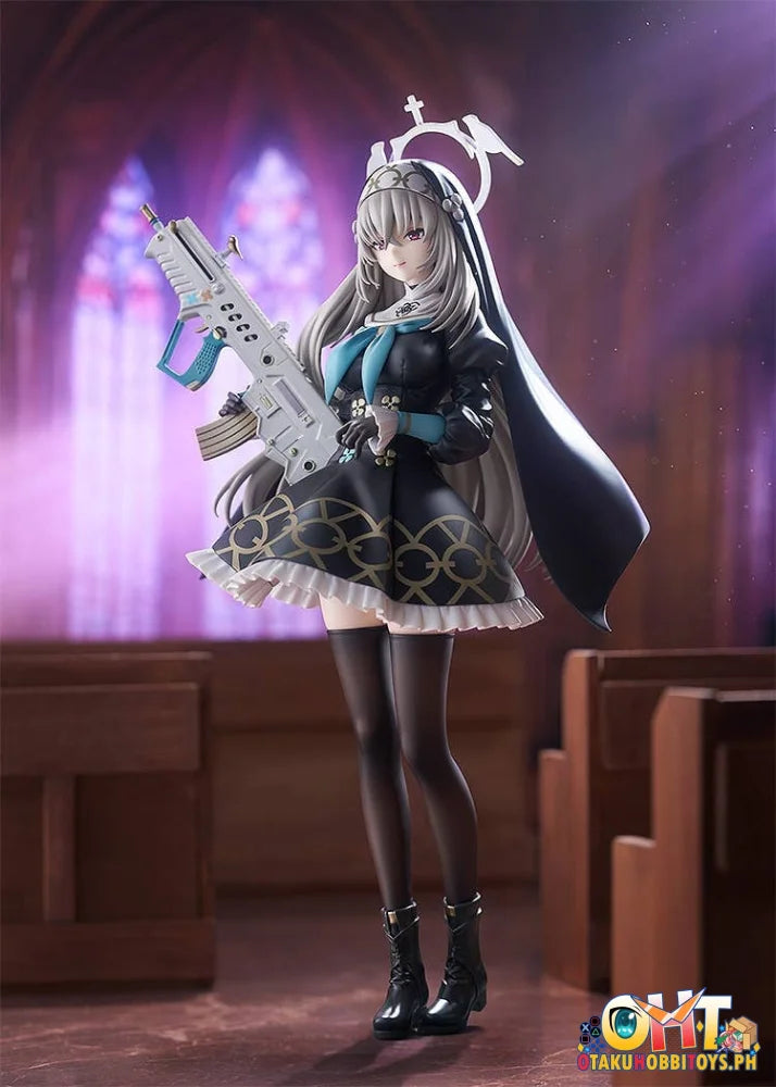 Max Factory 1/7 Blue Archive Sakurako Scale Figure